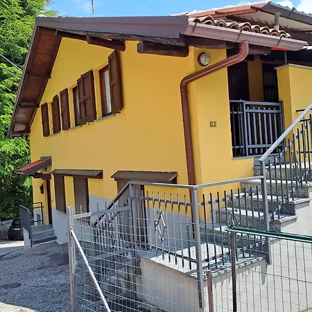 Mansardhouse Zona Bellagio Apartment Magreglio Exterior photo
